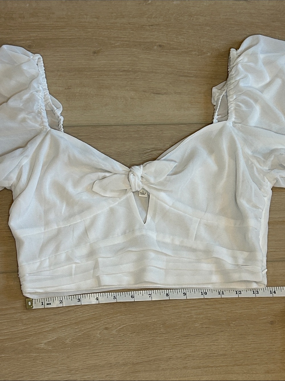 FOR LOVE & LEMONS trisha crop top in white balloon long sleeve size L - Picture 13 of 16